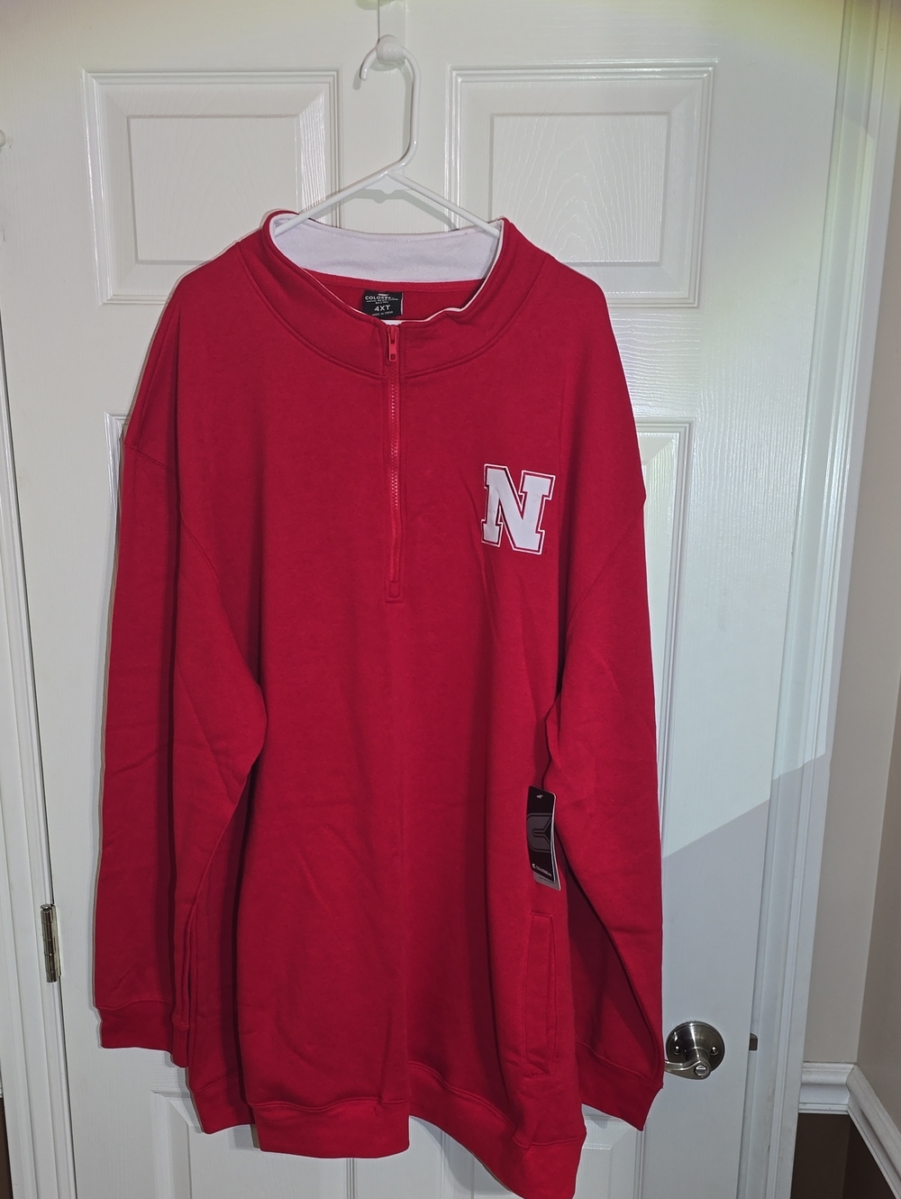 **NWT**NEBRASKA Red Quarter-Zip Pullover Sweatshirt with N Patch
